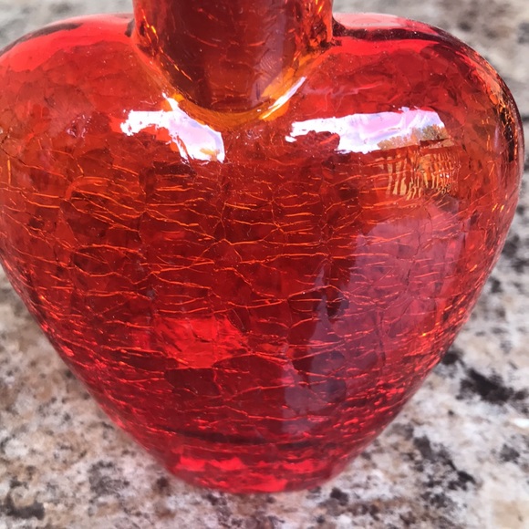 Red Shattered look Very Pretty Heart Glassware - Picture 3 of 3